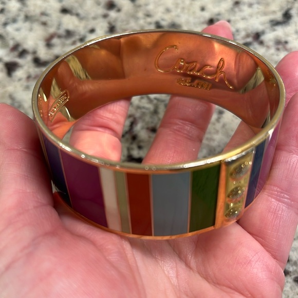 Coach Legacy Enamel Goldtone Bangle Bracelet EUC - Picture 4 of 7